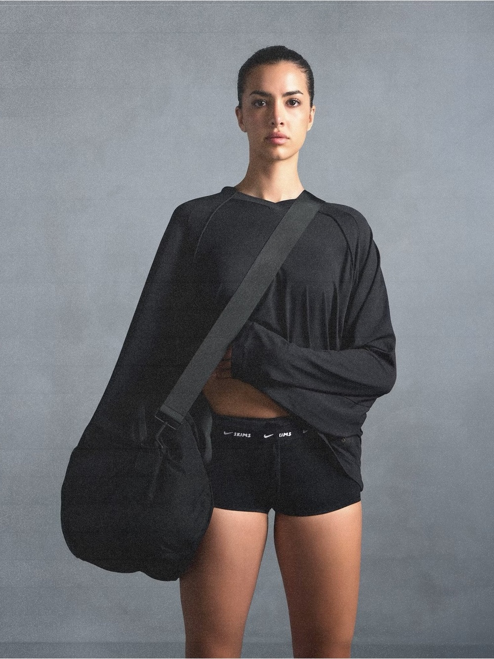 NikeSKIMS Airy V-neck oversized long sleeve